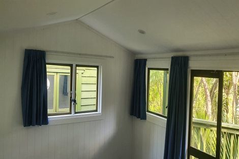 Photo of property in 279 Motutara Road, Muriwai, Waimauku, 0881