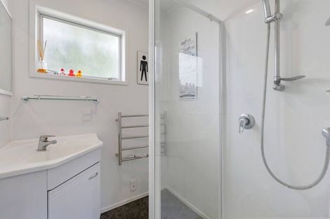 Photo of property in 2/27 Waimana Road, Conifer Grove, Takanini, 2112