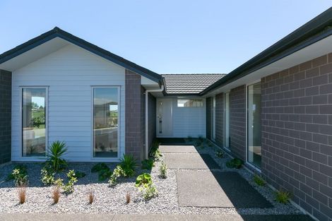 Photo of property in 4 Ashwood Lane, Bell Block, New Plymouth, 4312
