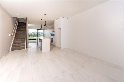 Photo of property in 24/4 Stables Lane, Silverdale, 0932