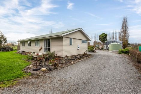 Photo of property in 68 Walters Road, Marshland, Christchurch, 8051