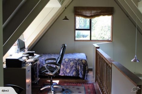 Photo of property in 11 Evergreen Place, Sunshine Bay, Queenstown, 9300