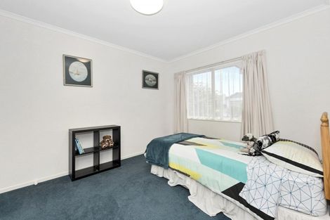 Photo of property in 30 The Esplanade, Huntington, Hamilton, 3210