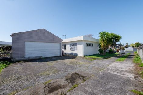 Photo of property in 18 Livingstone Avenue, Nawton, Hamilton, 3200