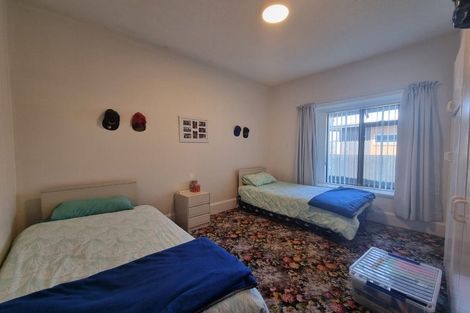 Photo of property in 37 Lonsdale Street, New Brighton, Christchurch, 8083