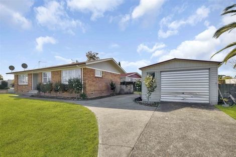 Photo of property in 2 Lovelock Place, Chartwell, Hamilton, 3210