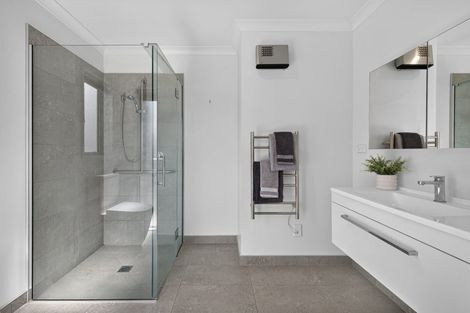 Photo of property in Maltworks Villas, 54/60 Port Hills Road, Heathcote Valley, Christchurch, 8022