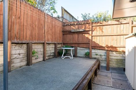 Photo of property in 30 Limerick Place, Dannemora, Auckland, 2016