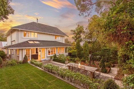 Photo of property in 19c Dyers Pass Road, Cashmere, Christchurch, 8022