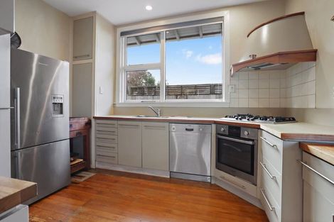 Photo of property in 111 Totara Street, Riccarton, Christchurch, 8041