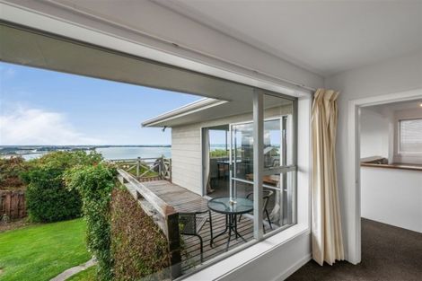 Photo of property in 65 Saint Andrews Hill Road, Mount Pleasant, Christchurch, 8081