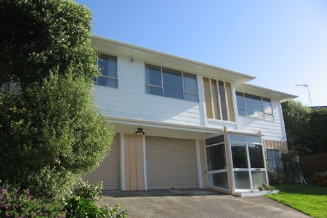 Photo of property in 11 Malaghan Grove, Johnsonville, Wellington, 6037