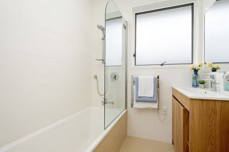Photo of property in 56 Fitzwater Place, Henderson, Auckland, 0612