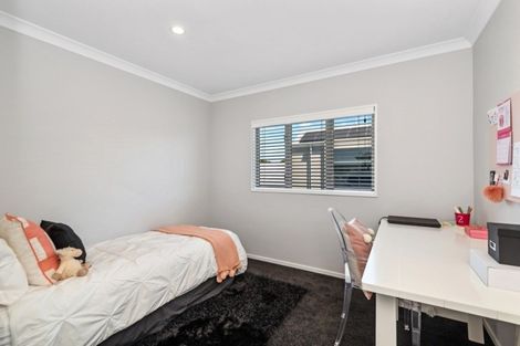 Photo of property in 36 Taylors Avenue, Bryndwr, Christchurch, 8052