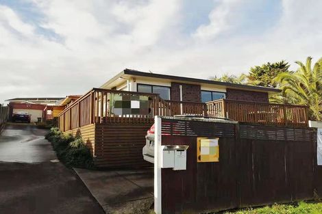 Photo of property in 1/94 Prince Regent Drive, Half Moon Bay, Auckland, 2012