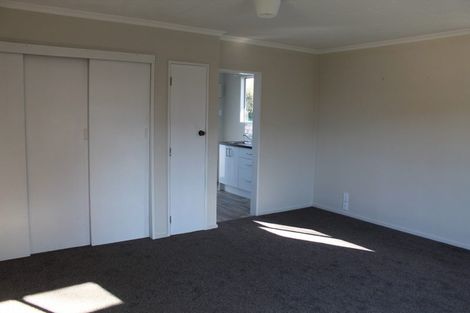 Photo of property in 5 Sutherland Crescent, Westbrook, Palmerston North, 4412
