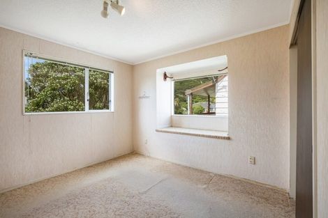 Photo of property in 6 Bowline Place, Whitby, Porirua, 5024
