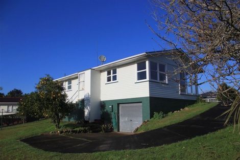 Photo of property in 14 Adams Place, Te Kamo, Whangarei, 0112