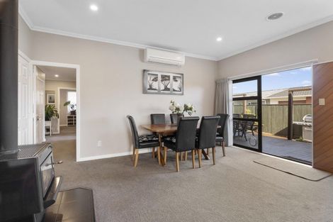 Photo of property in 74a Eatwell Avenue, Paraparaumu Beach, Paraparaumu, 5032