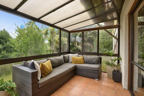 Photo of property in 24 Sylvan Avenue, Northcote, Auckland, 0627