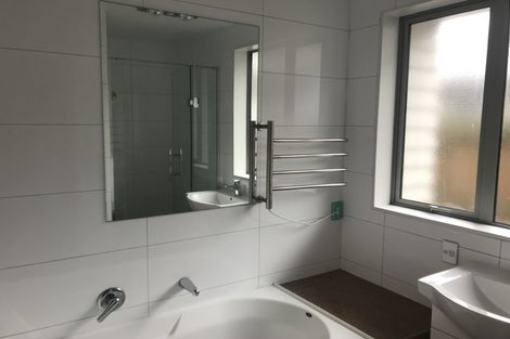 Photo of property in 10 Moho Lane, Takanini, 2112