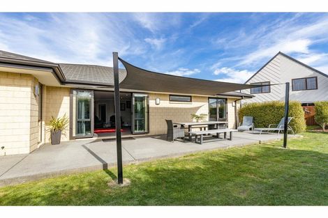 Photo of property in 17 Buckleys Road, Rangiora, 7400