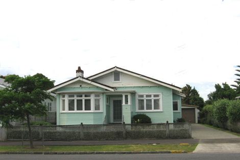 Photo of property in 26 Miller Street, Point Chevalier, Auckland, 1022