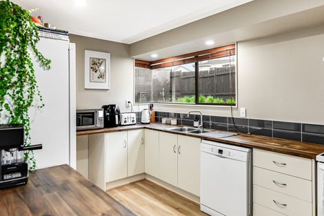 Photo of property in 35 Cullimore Street, Pukete, Hamilton, 3200