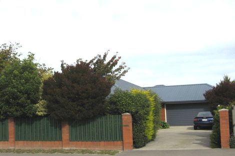 Photo of property in 2/73 Racecourse Road, Sockburn, Christchurch, 8042