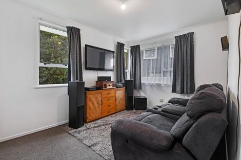 Photo of property in 4 John Road, Fairy Springs, Rotorua, 3015