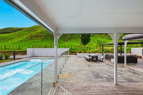 Photo of property in 40 Grant Road, Kinloch, Taupo, 3385