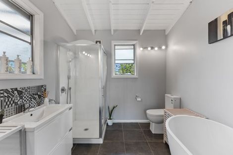 Photo of property in 48 Campbell Avenue, Paraparaumu, 5032