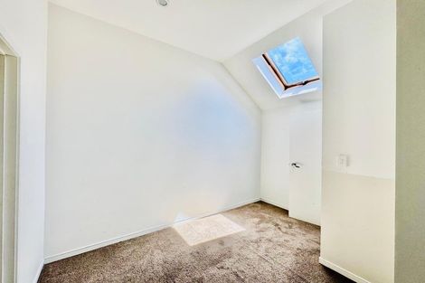 Photo of property in 25 Montilla Place, Manurewa, Auckland, 2102