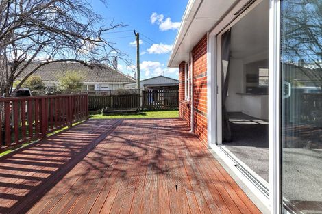 Photo of property in 1 Field Street, Silverstream, Upper Hutt, 5019