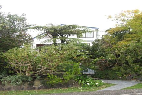 Photo of property in 16 Tairua Heights, Tairua, 3508