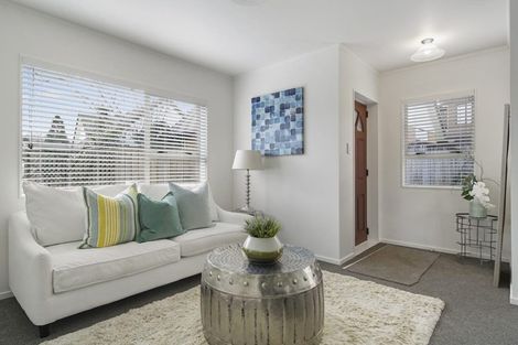 Photo of property in 5/55 Moore Street, Howick, Auckland, 2014