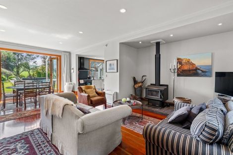 Photo of property in 8 Maungahina Road, Te Ore Ore, Masterton, 5886