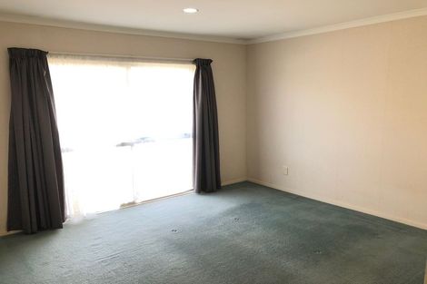 Photo of property in 45 Armoy Drive, East Tamaki, Auckland, 2016