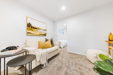 Photo of property in 35 Mcdowell Crescent, Hillcrest, Auckland, 0627