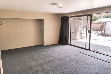 Photo of property in 17 Busby Hill, Havelock North, 4130