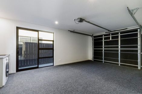 Photo of property in 33 Alps View Place, Lake Hayes, Queenstown, 9304