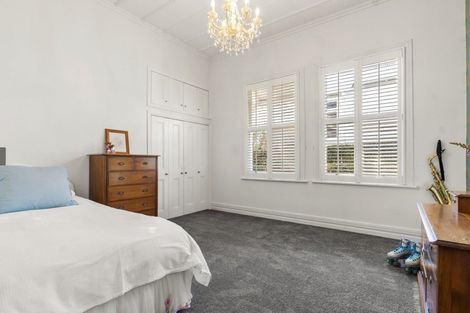 Photo of property in 22 West End Road, Herne Bay, Auckland, 1022