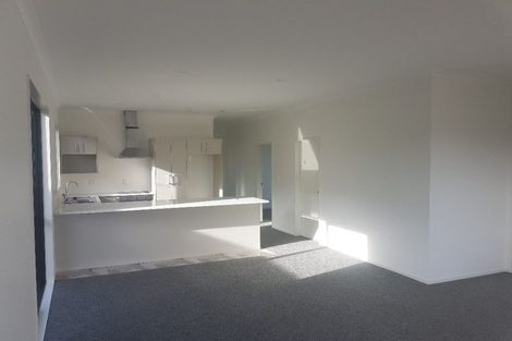 Photo of property in 27 Tawhiti Road, Pukekohe, 2120