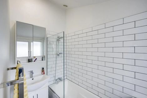 Photo of property in 486 Hastings Street, Napier South, Napier, 4110