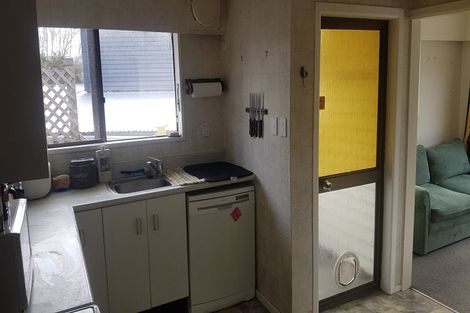 Photo of property in 46 Pinehaven Road, Pinehaven, Upper Hutt, 5019