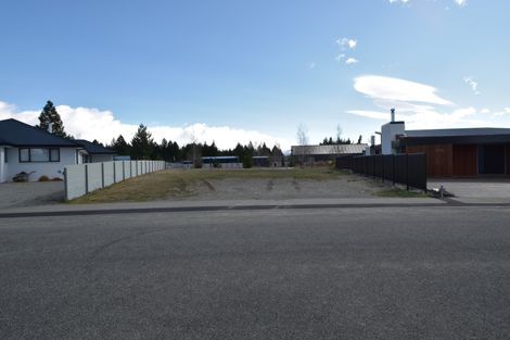 Photo of property in 30 Rhoboro Road, Twizel, 7901