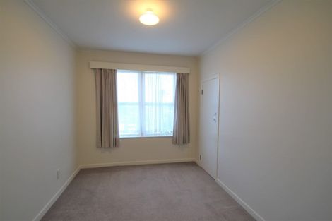 Photo of property in 23 Holland Road, Hillcrest, Auckland, 0627