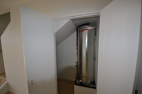 Photo of property in 9c Concord Place, Glen Innes, Auckland, 1072