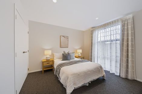 Photo of property in 5 Kotare Drive, Waiwhakaiho, New Plymouth, 4312