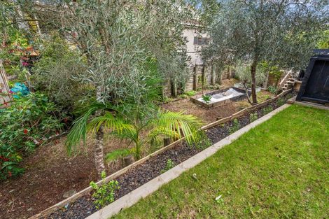 Photo of property in 46a Selwyn Road, Cockle Bay, Auckland, 2014